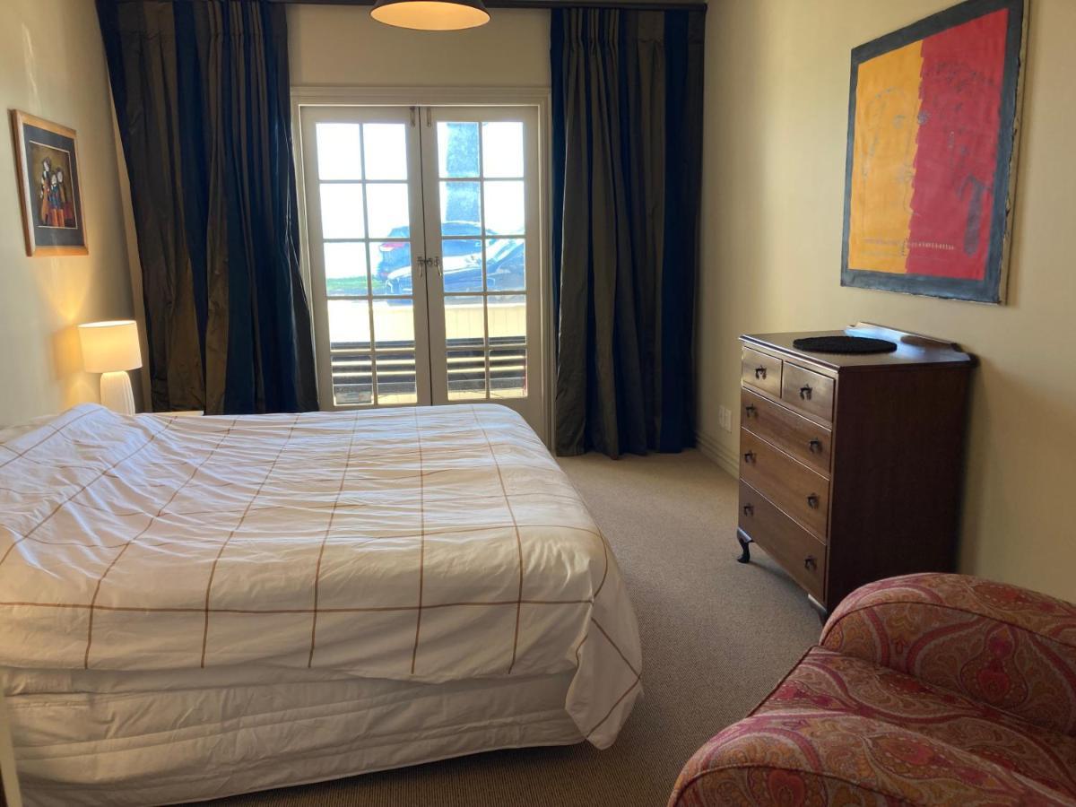 Beachfront Villa Нейпир Экстерьер фото