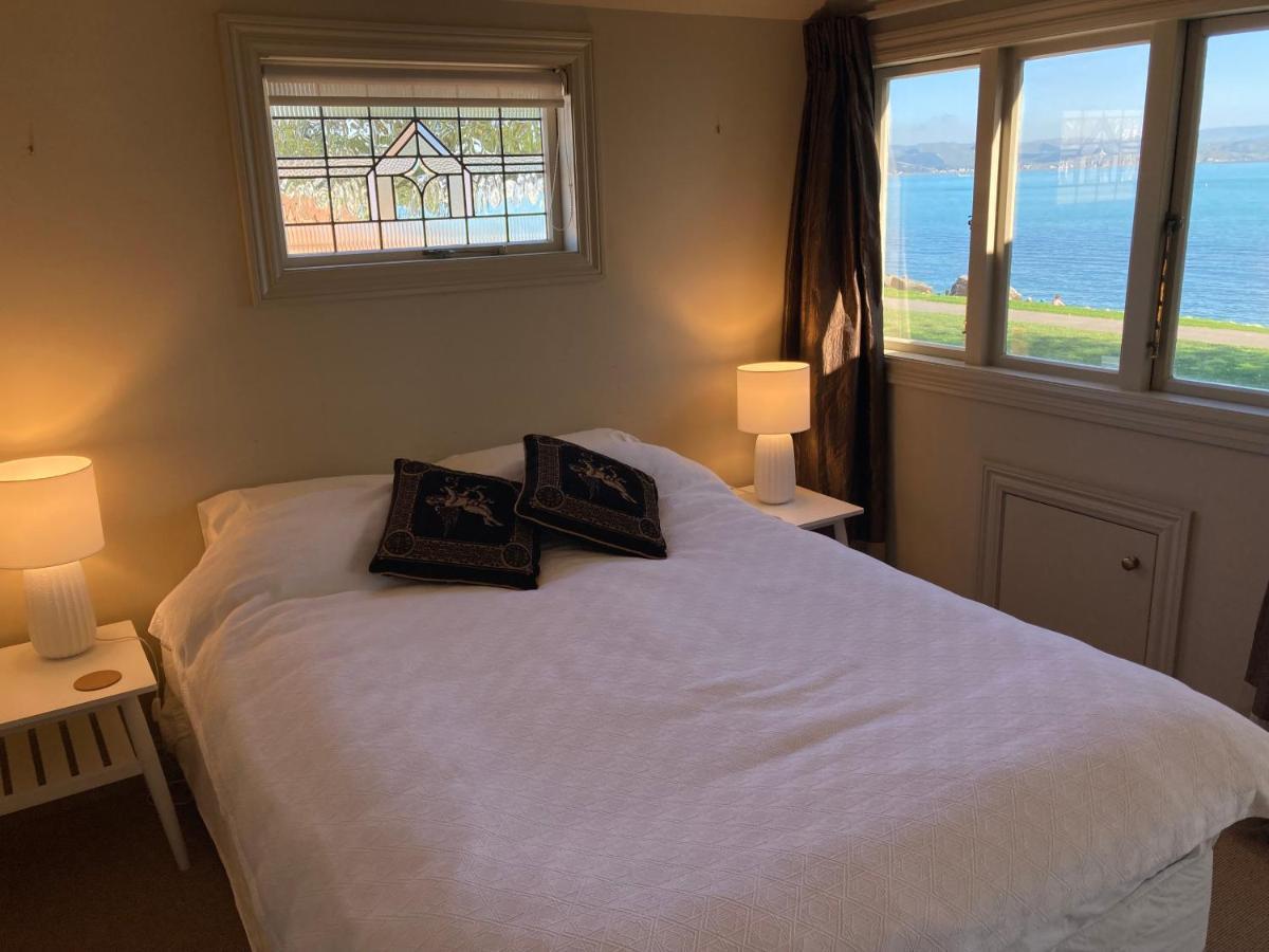Beachfront Villa Нейпир Экстерьер фото